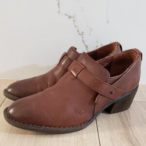 Born Timmons Booties Women's 8M Brown Leather Side Zip 2.25 in Heels